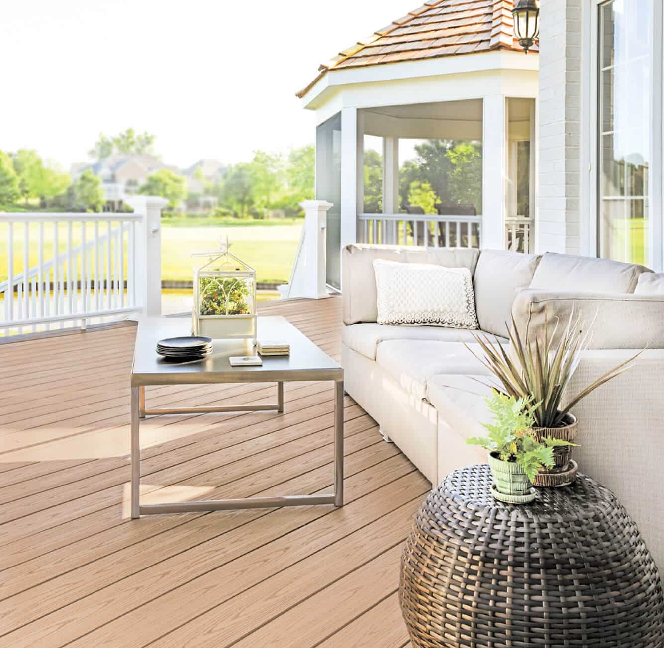 Vinyl Decks vs. Wood Decks The Best Decking Material