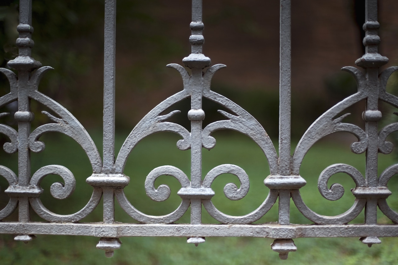 What Fence Material is Right for Your Home?