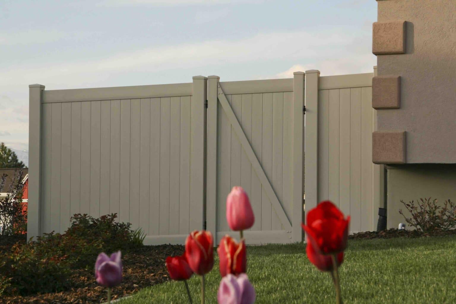 Premium Vinyl Fencing Solutions in Utah Best Vinyl
